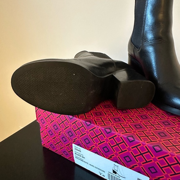 Tory Burch Nicola Bootie - Picture 10 of 12